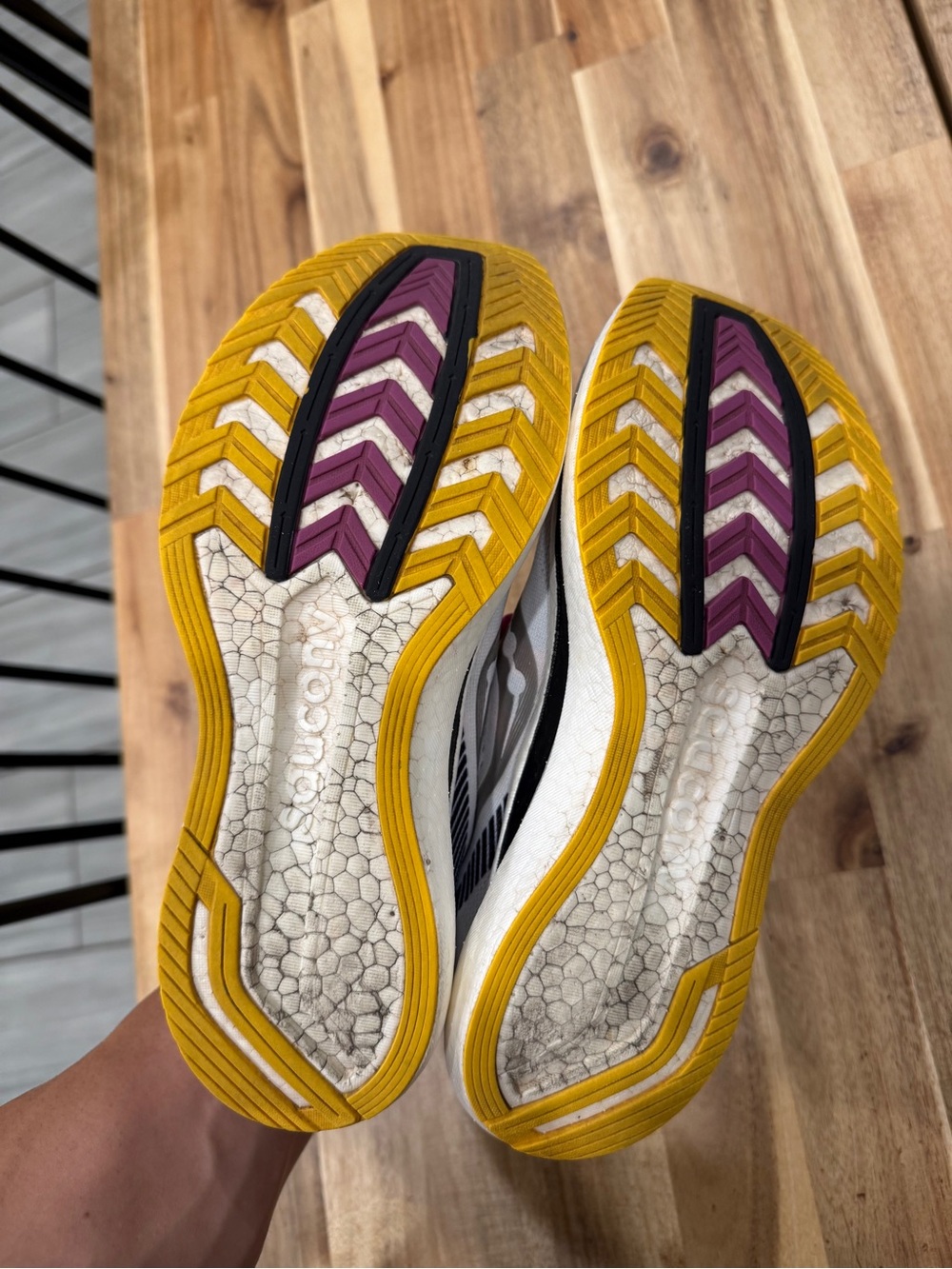 Women’s Saucony Endorphin Pro 2 running shoes - Picture 6 of 7